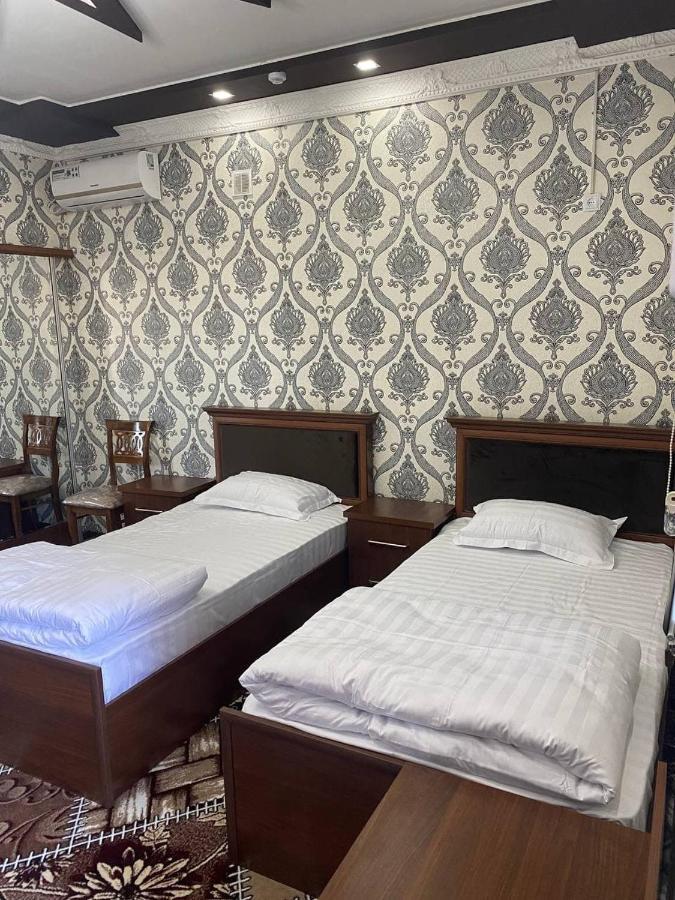 Vostok Hotel Buchara Buitenkant foto