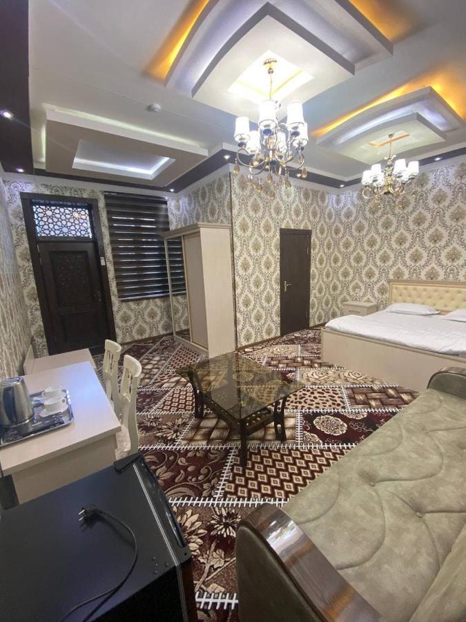 Vostok Hotel Buchara Buitenkant foto