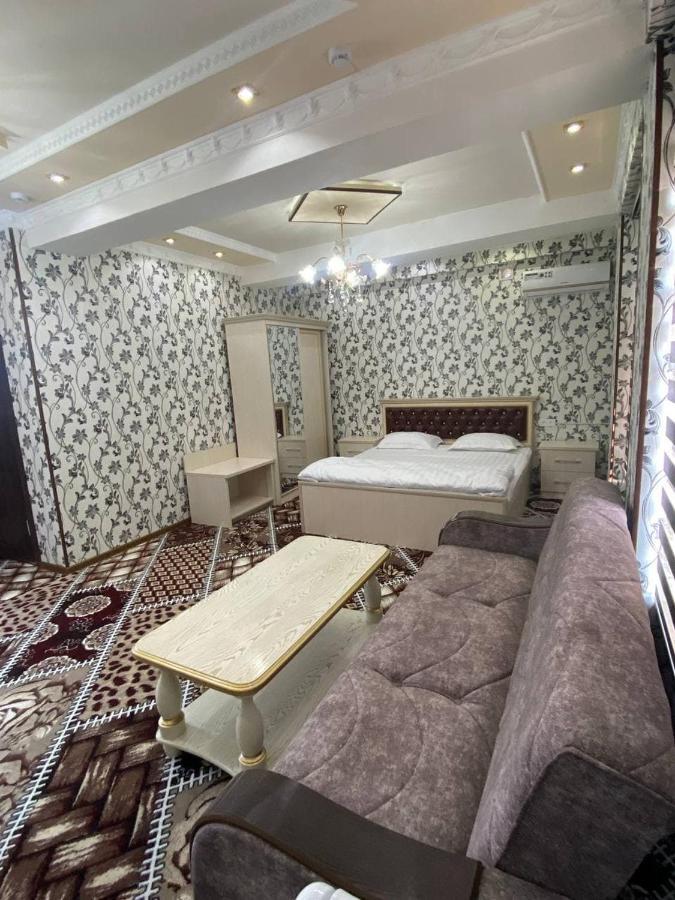 Vostok Hotel Buchara Buitenkant foto