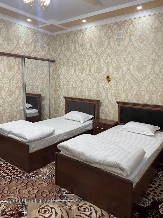 Vostok Hotel Buchara Buitenkant foto