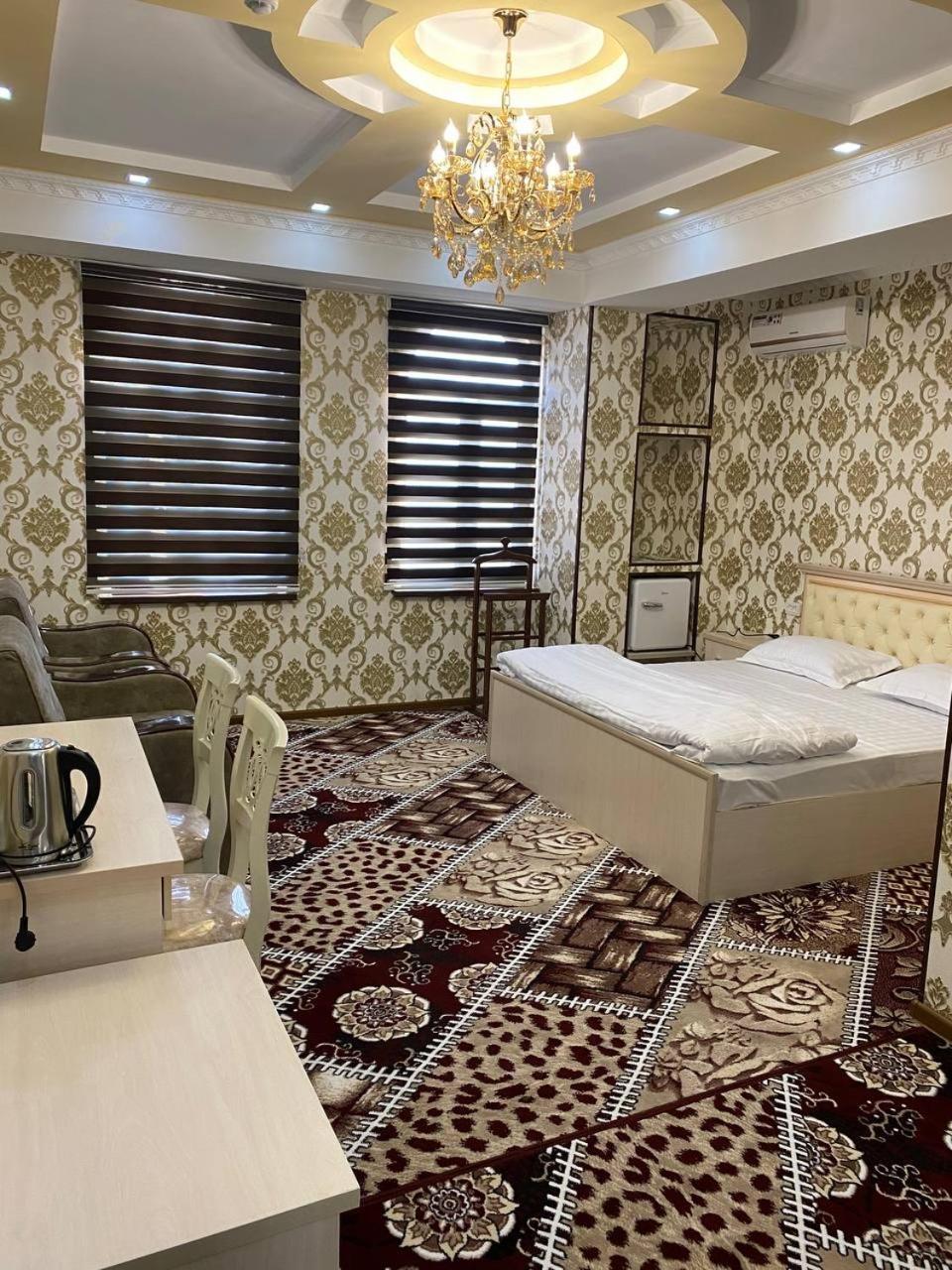 Vostok Hotel Buchara Buitenkant foto