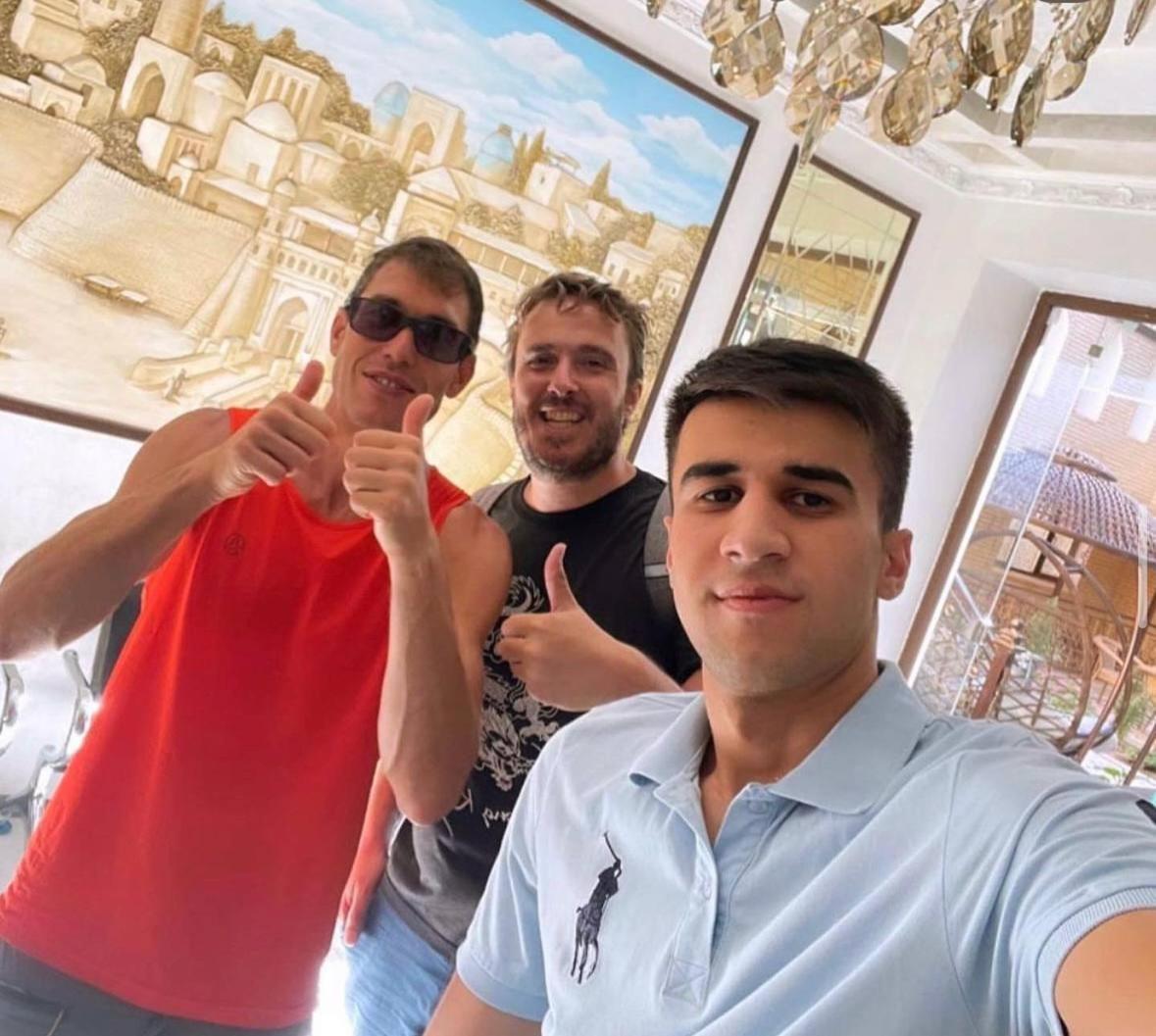 Vostok Hotel Buchara Buitenkant foto